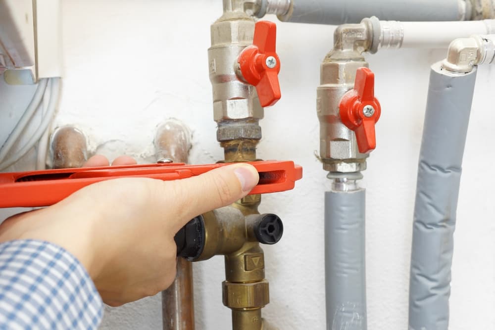 How to Fix Water Hammer Noises and Pipes